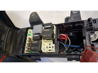 Блок предохранителей  Jaguar XE 2015-          