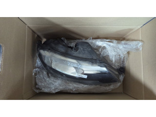 Фара передняя  Skoda Rapid 2012-2020 правая 