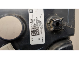 Задний фонарь 84379500