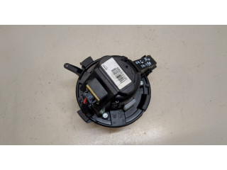 Моторчик печки  Citroen C4 Picasso 2013-2016        