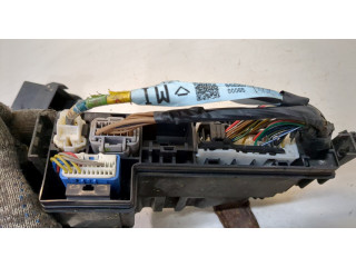 Блок предохранителей Lexus IS 2005-2013 8266253060