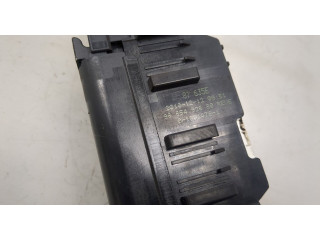 Блок предохранителей  Citroen C4 2010-2015         