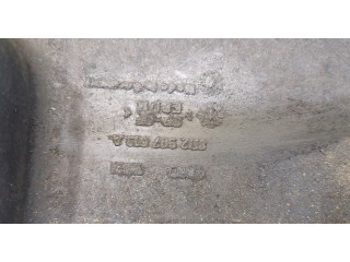 Крышка блока предохранителей  Audi A6 (C5) 1997-2004         