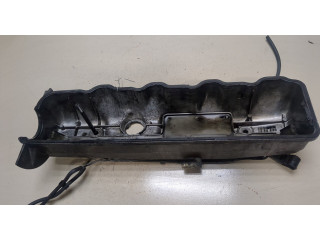 Клапанная крышка двигателя ДВС Mitsubishi Pajero 1990-2000 2.5