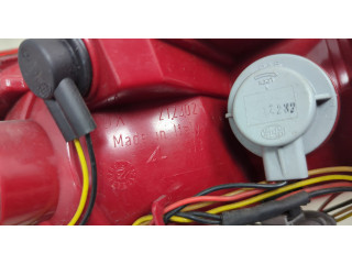 Задний фонарь 8T0945096E