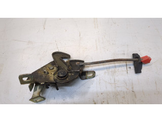 Замок капота  Volkswagen Transporter 4 1991-2003     