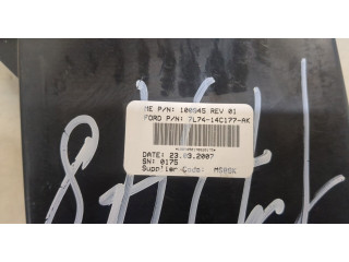 Блок комфорта  Lincoln Navigator 2006-2014      7L7414C177AK  