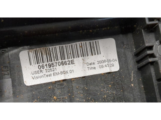 Блок предохранителей Skoda Octavia (A5) 2004-2013