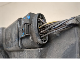 Фара передняя  Volkswagen Passat 6 2005-2010 левая 