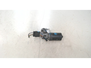 Двигатель стеклоочистителя (моторчик дворников) передний  Audi A4 (B5) 1994-2000      