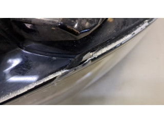 Фара передняя  Volkswagen Passat 8 2015- правая 