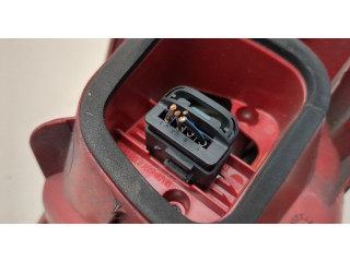 Задний фонарь          