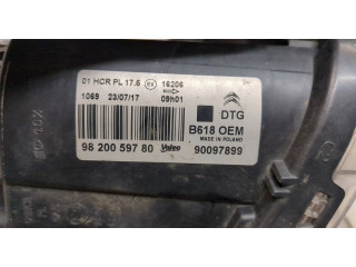 Фара передняя  Citroen C3 2016-2024 правая 