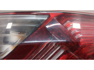 Задний фонарь          