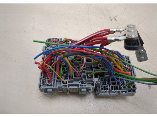 Блок предохранителей  Volvo XC90 2002-2006         