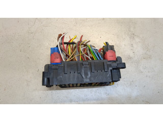 Блок предохранителей Peugeot 306