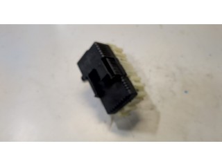 Блок предохранителей Volvo S60 2010-2013