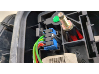 Задний фонарь