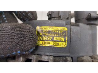 Генератор Hyundai Coupe (Tiburon) 2002-2009 3730023600