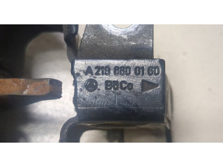 Замок капота  Mercedes E W211 2002-2009     