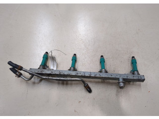 Форсунка топливная Suzuki Grand Vitara 2005-2015 1571078K00