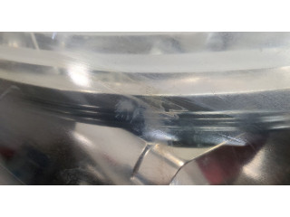 Фара передняя Renault Scenic 2009-2012 правая