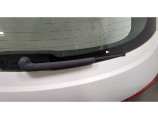 Замок багажника  Audi A1 (8X) 2010-2018       