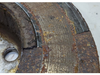 Диск тормозной Volkswagen Touran 2003-2006 2.0 задний 1K0615601AC