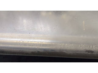 Фара передняя Mitsubishi Pajero / Montero 2000-2006 правая