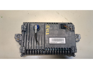 Дисплей бортового компьютера Mercedes CLS W218 2011- 2129018103 C218 2011-2017