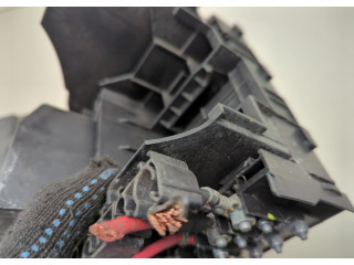 Блок предохранителей Skoda Octavia (A5) 2004-2013