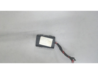 Блок предохранителей  Volkswagen Transporter 5 2003-2009           1.9