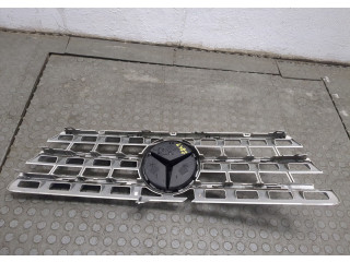 Решетка радиатора  Mercedes ML W164 2005-2011          