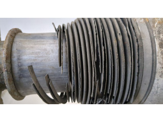 Стойка амортизатора Porsche Cayenne 2002-2007