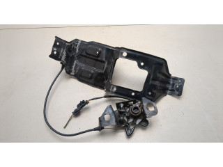 Замок капота  Chevrolet Malibu 2018-2025     