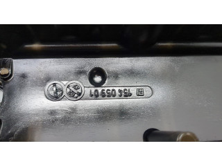 Клапанная крышка двигателя ДВС  Mercedes E W211 2002-2009 3.2     