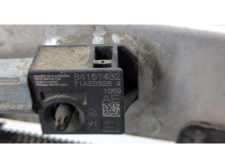 Замок капота  Chevrolet Equinox 2017-2024     