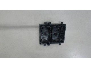 Блок предохранителей  Chevrolet Tahoe 2006-2014      1509383701    5.3