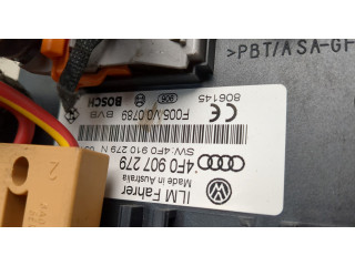 Блок комфорта  Audi A6 (C6) 2004-2011      4F0907279  