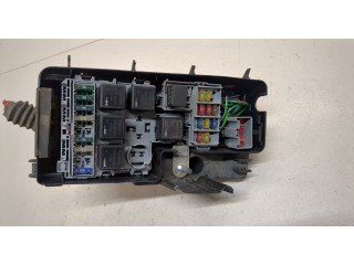 Блок предохранителей  Volvo XC90 2002-2006      30728132   