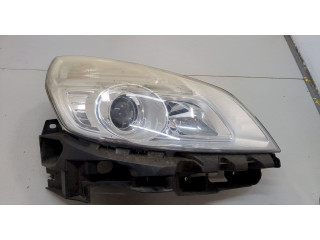 Фара передняя  Renault Scenic 2003-2009 правая 