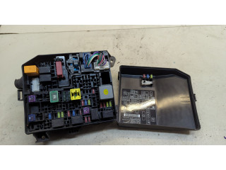 Блок предохранителей  Mitsubishi Outlander 2012-2021         