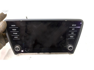 Дисплей мультимедиа  Skoda Octavia (A7) 2017-2021        