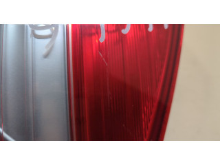 Задний фонарь          