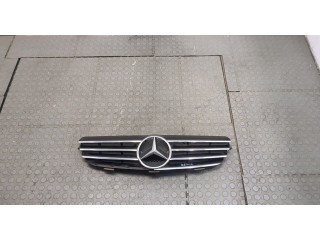 Решетка радиатора Mercedes CLK W209 2002-2009