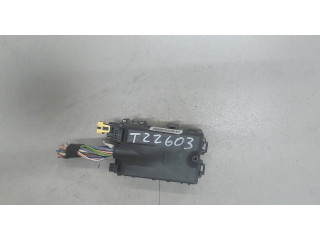 Блок реле  Citroen C4 Picasso 2013-2016           1.6