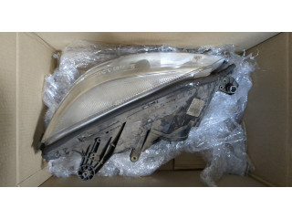 Фара передняя  Mercedes C W204 2006-2015 левая 