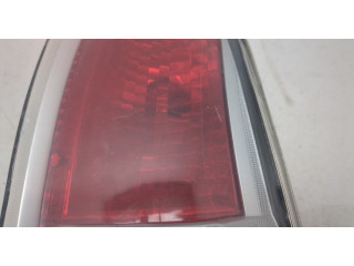 Задний фонарь Daihatsu Sirion 2005-2012