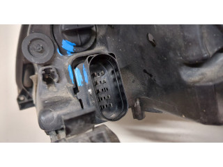 Фара передняя  Ford Focus 2 2008-2011 правая 