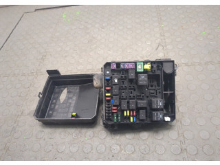 Блок предохранителей  Mitsubishi Outlander XL 2006-2012         